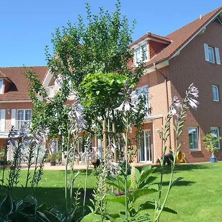 Hotel Flora 3*