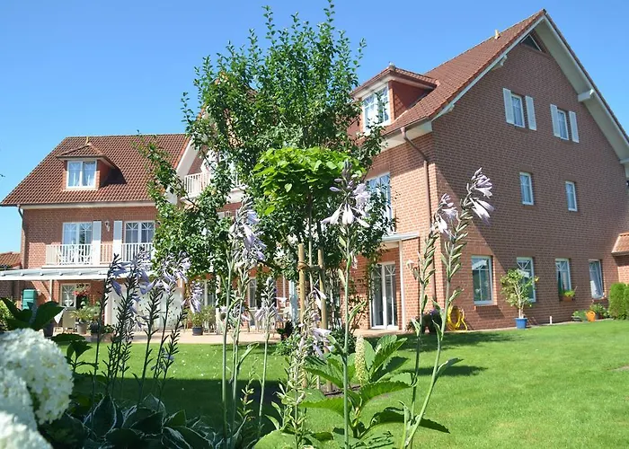 Hotel Flora 3*